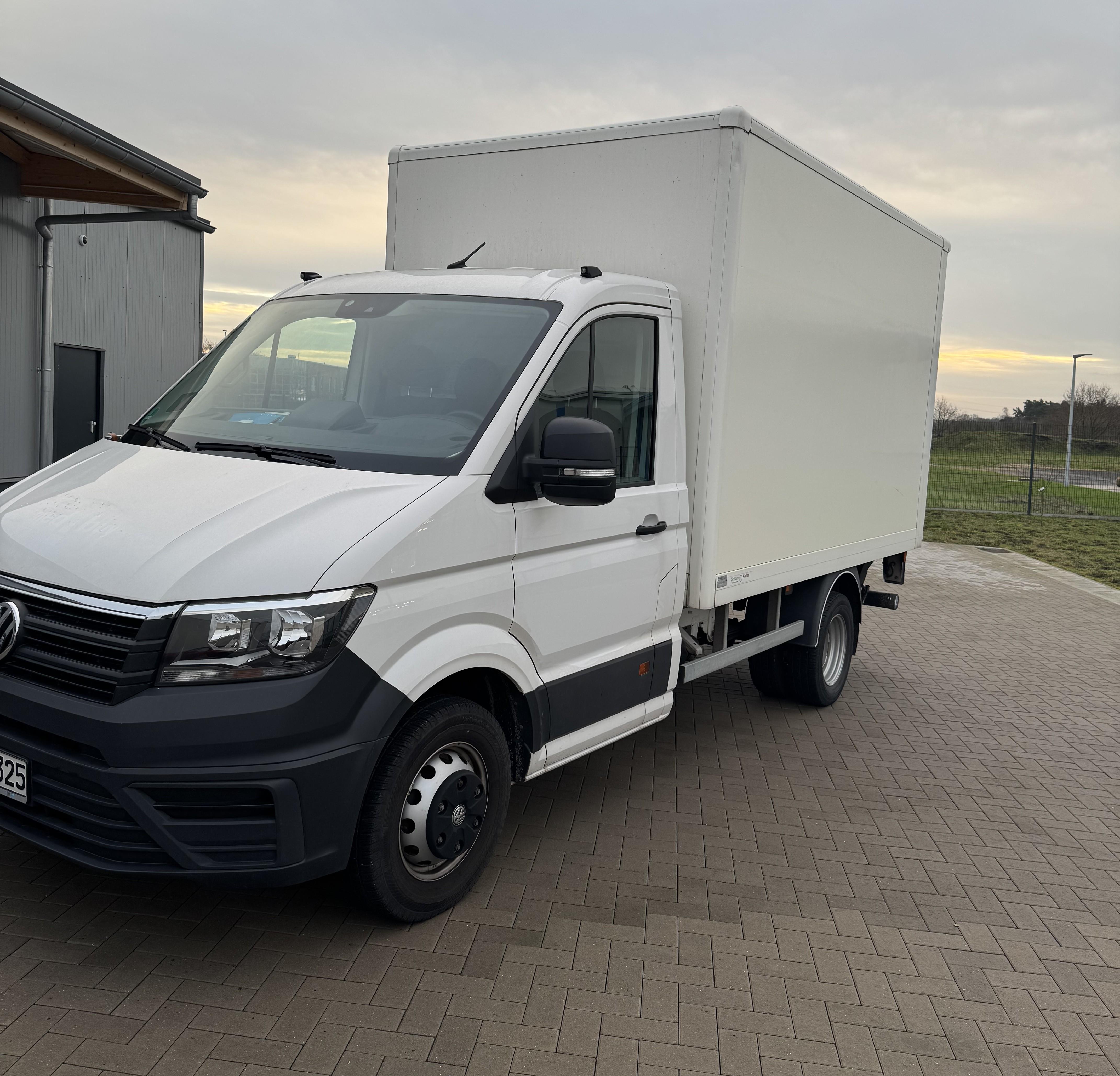 Gebrauchtfahrzeug Volkswagen Crafter 50, weiß, EZ: 10.05.2021