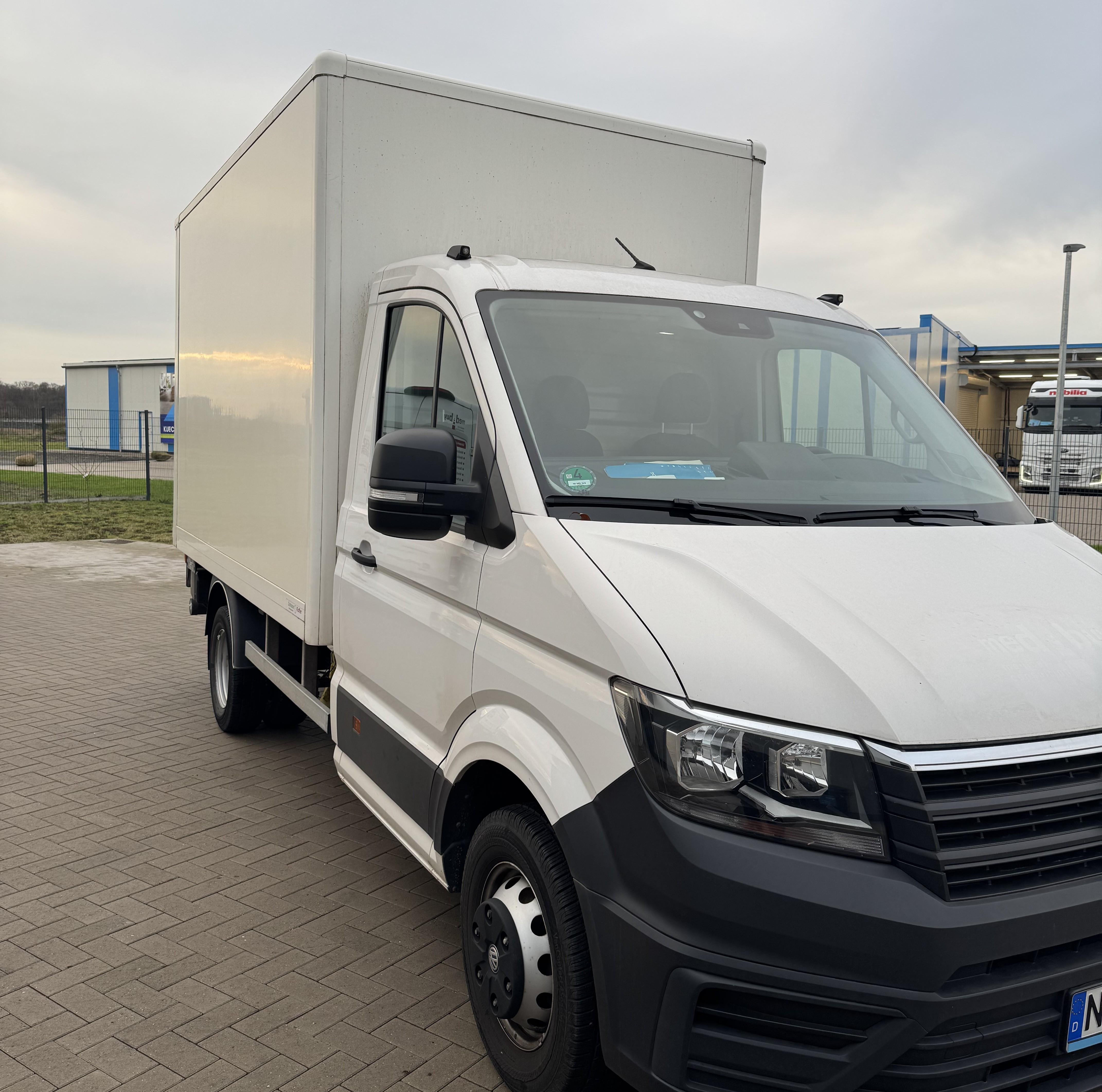 Gebrauchtfahrzeug Volkswagen Crafter 50, weiß, EZ: 10.05.2021